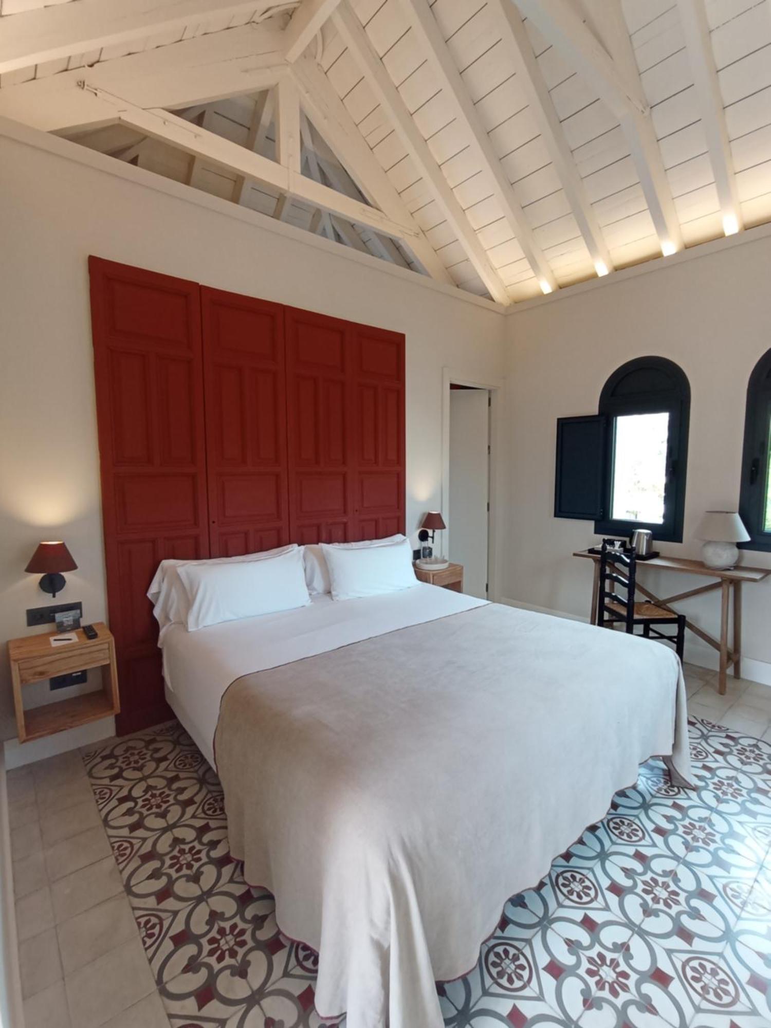 Uma Suites Parada Del Marques เซบีญา ภายนอก รูปภาพ