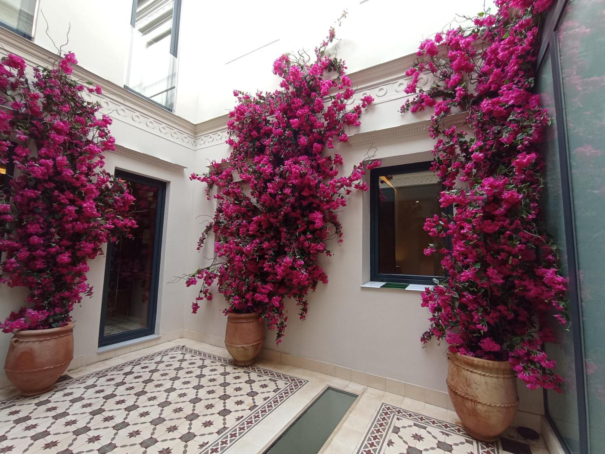 Uma Suites Parada Del Marques เซบีญา ภายนอก รูปภาพ