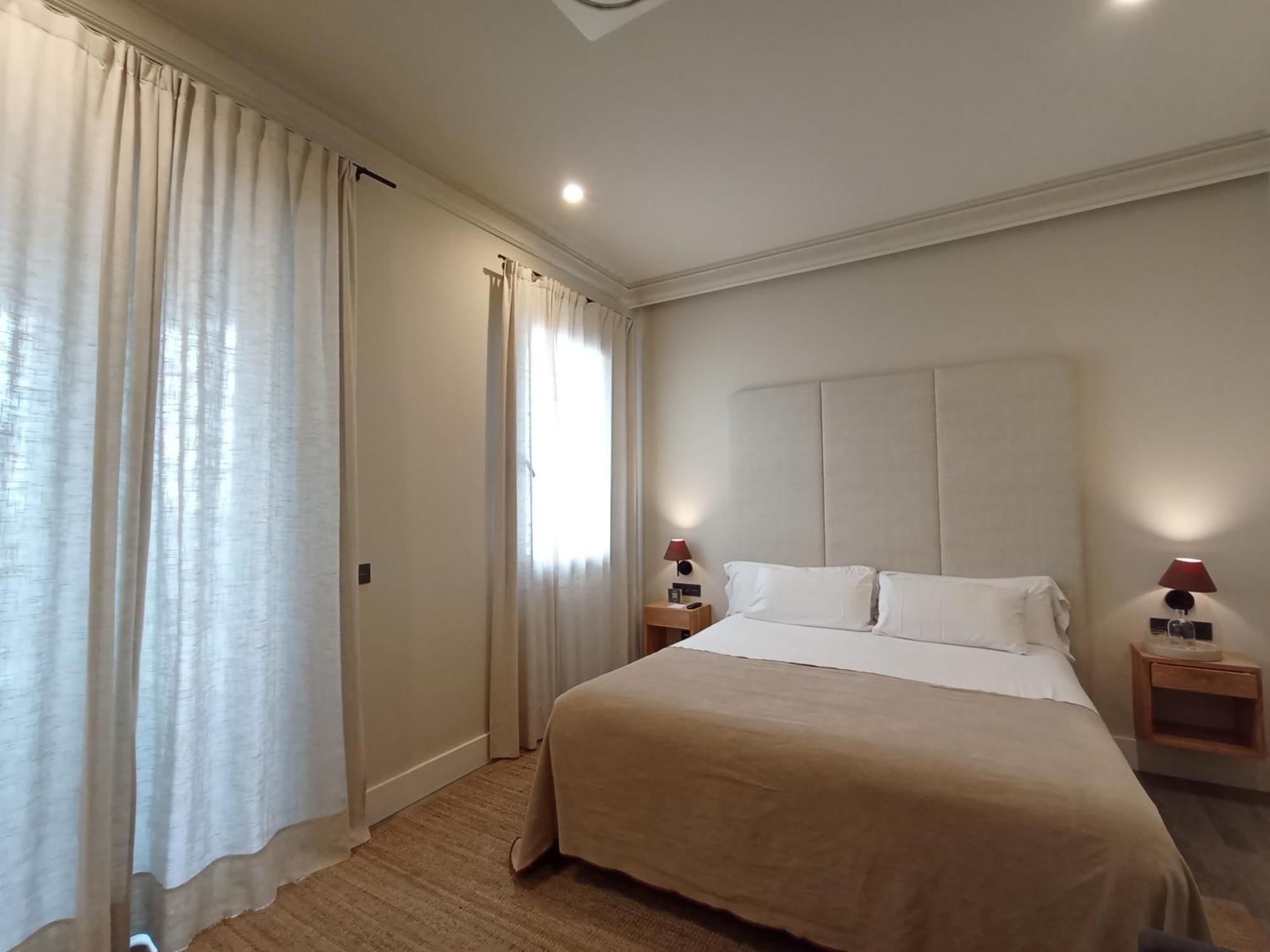 Uma Suites Parada Del Marques เซบีญา ภายนอก รูปภาพ