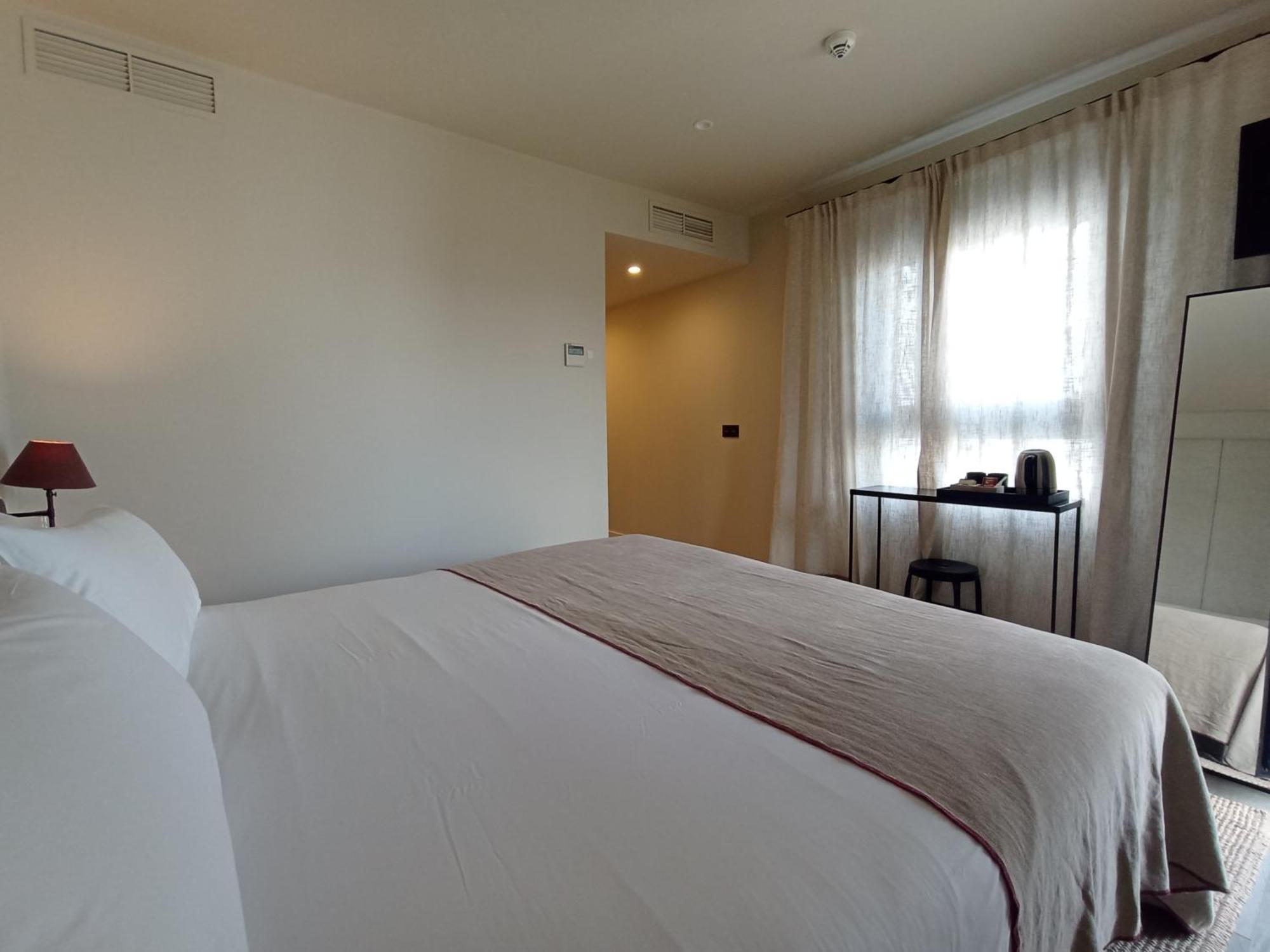 Uma Suites Parada Del Marques เซบีญา ภายนอก รูปภาพ